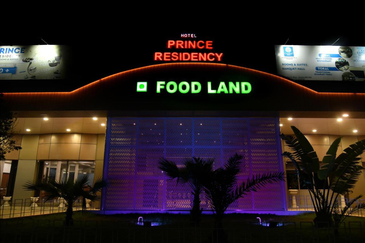 Hotel Prince Residency Bhuj Eksteriør billede